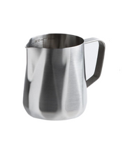 Load image into Gallery viewer, Half Chen Milk Frothing Pitchers
